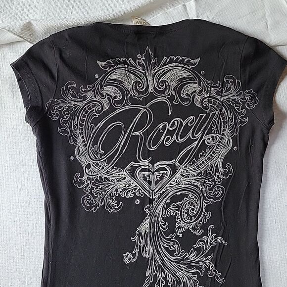 Roxy Black Gray Cap Sleeve Skinny Tee Small EUC - Picture 7 of 8